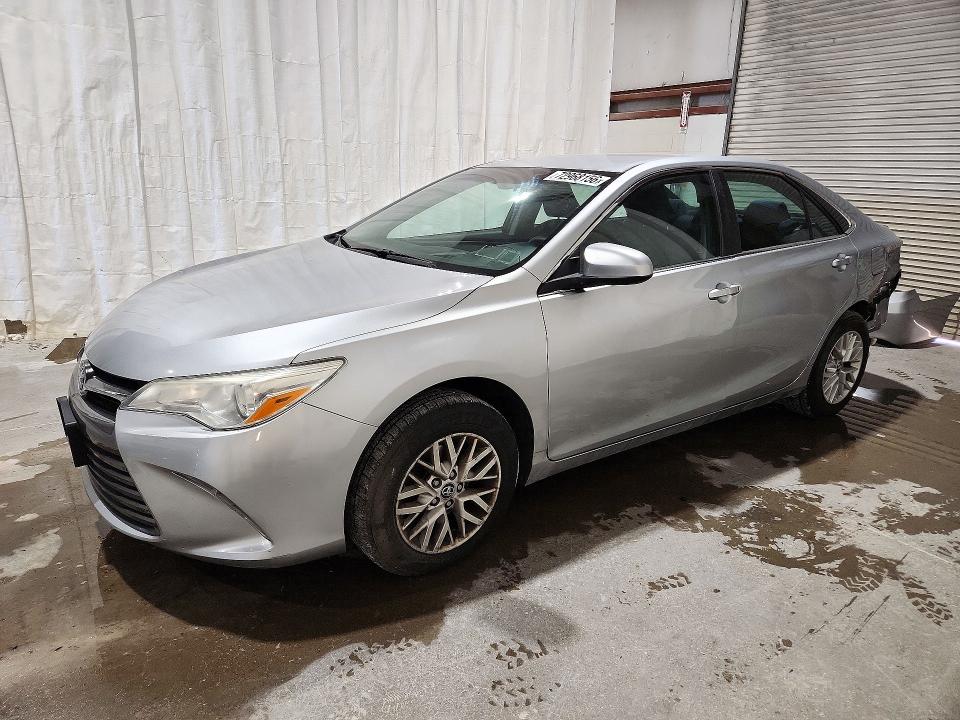 TOYOTA CAMRY 2016 с VIN 4T4BF1FK0GR566735 - Снимка от търг