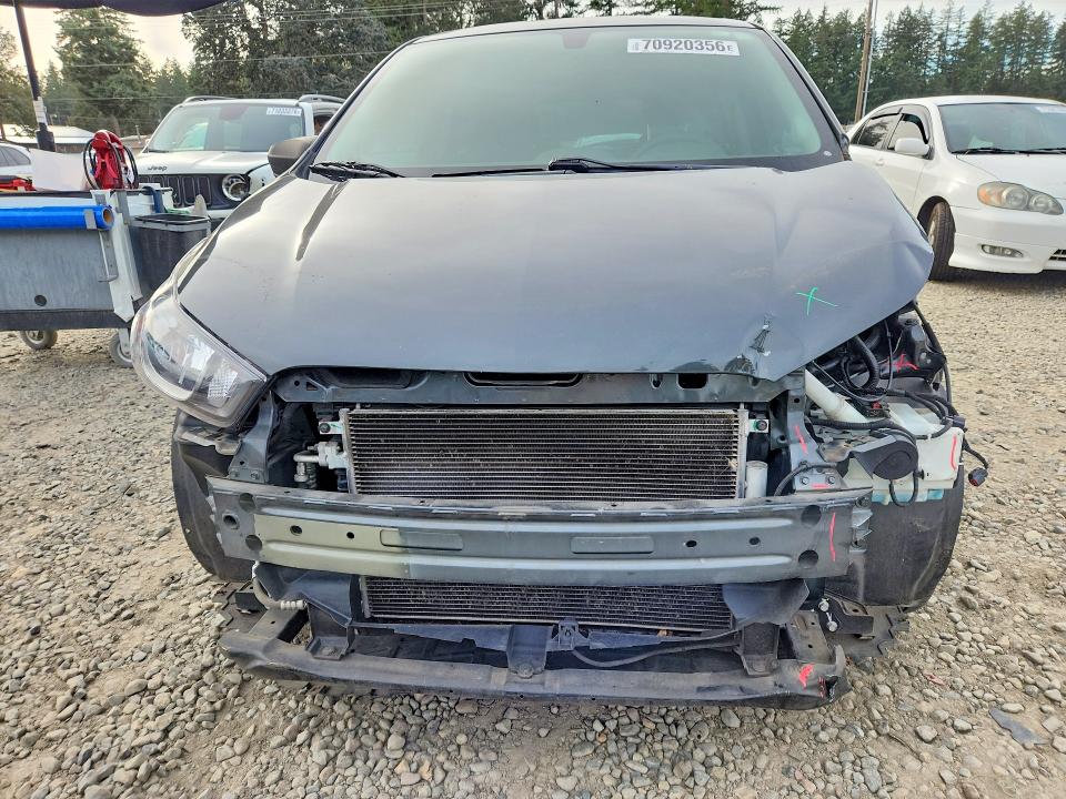 Снимка 5 от търг – 2017 CHEVROLET SPARK с VIN KL8CB6SA1HC776284