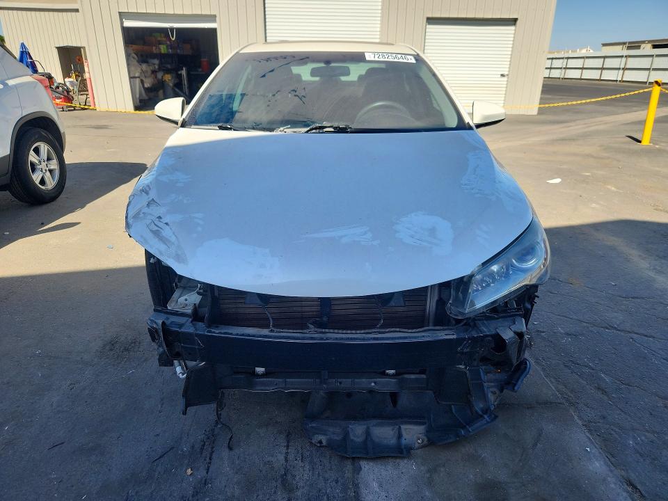 Снимка 5 от търг – 2016 TOYOTA CAMRY с VIN 4T1BF1FK5GU249110