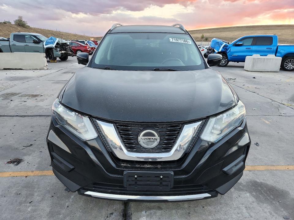 Photo 5 from auction – 2018 NISSAN ROGUE with VIN 5N1AT2MV5JC810507