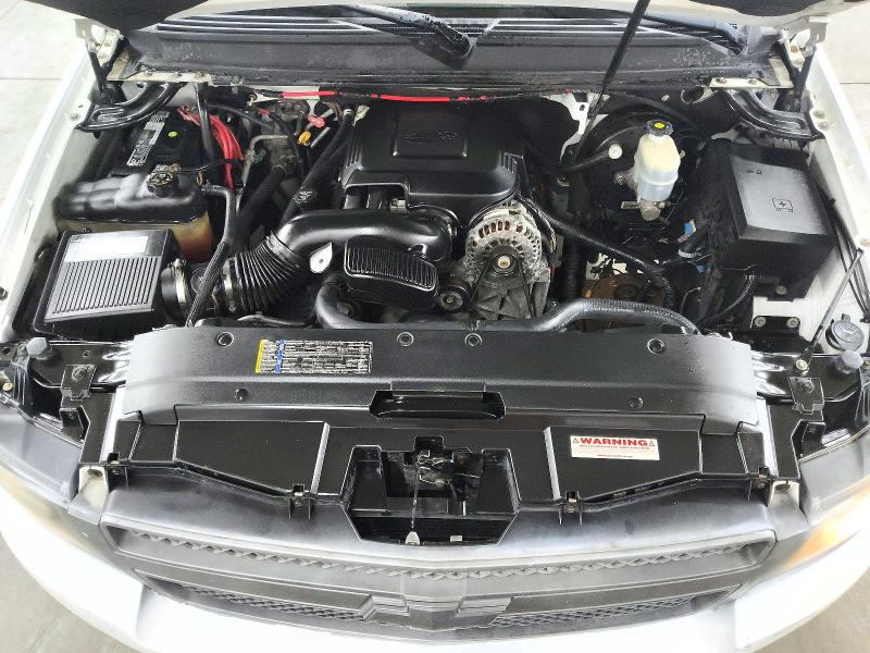Photo 12 from auction – 2008 CHEVROLET TAHOE with VIN 1GNFC13J58R272554