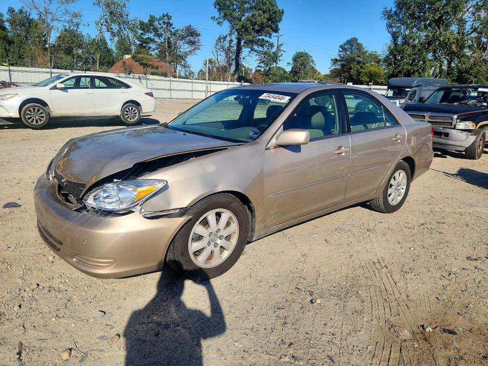 TOYOTA CAMRY 2002 с VIN 4T1BF30K52U536282 - Снимка от търг