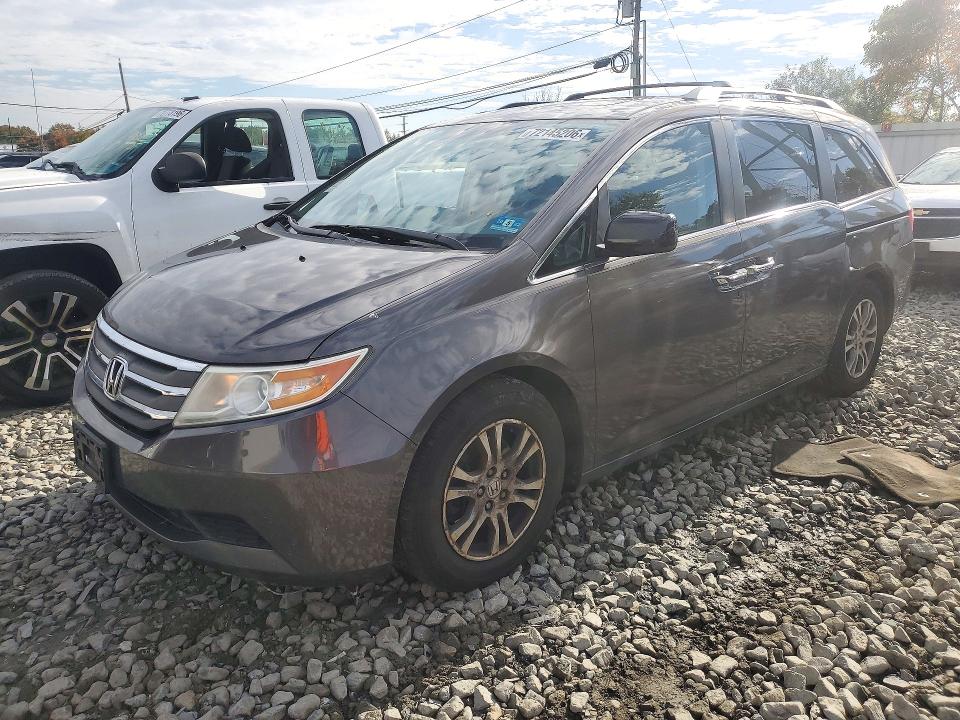 HONDA ODYSSEY 2013 с VIN 5FNRL5H66DB079895 - Снимка от търг