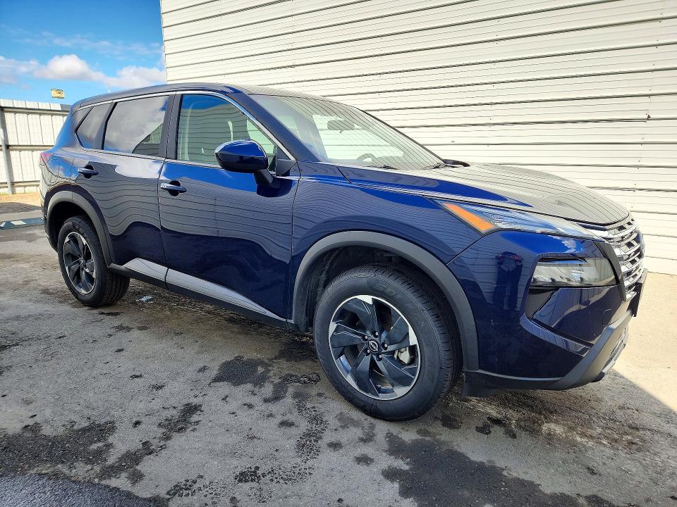 Снимка 4 от търг – 2025 NISSAN ROGUE с VIN 5N1BT3BA9SC811977