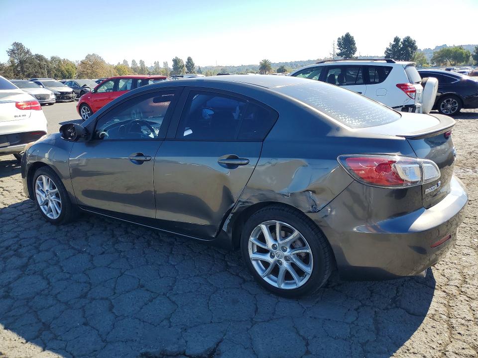 Снимка 2 от търг – 2012 MAZDA 3 с VIN JM1BL1V57C1505994