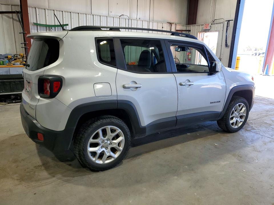 Foto 3 de la subasta – 2017 JEEP RENEGADE con VIN ZACCJBBB8HPG11422