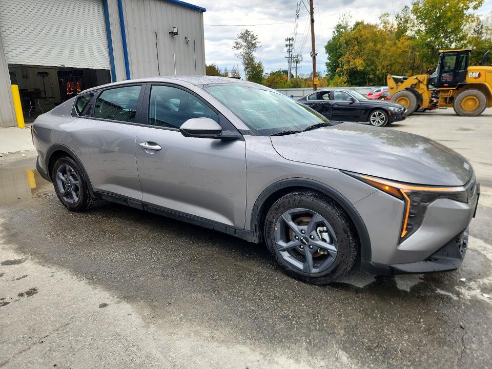 Photo 4 from auction – 2026 KIA K4 with VIN 3KPFT4DE2TE307941