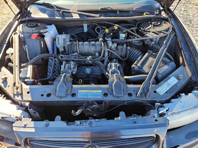 Photo 11 from auction – 2003 BUICK REGAL with VIN 2G4WB52K131230912