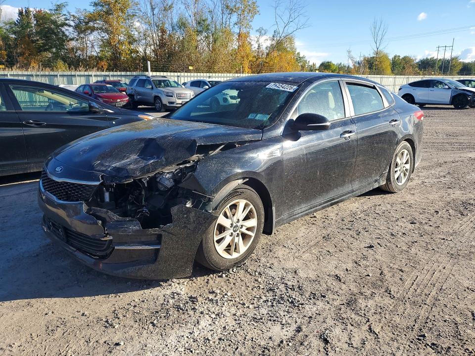 Foto 1 de la subasta – 2016 KIA OPTIMA con VIN 5XXGT4L35GG079418
