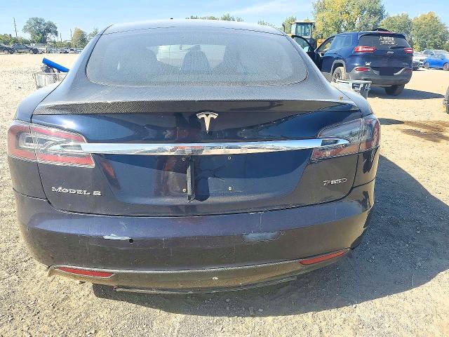 Снимка 6 от търг – 2014 TESLA MODEL S с VIN 5YJSA1H26EFP63263