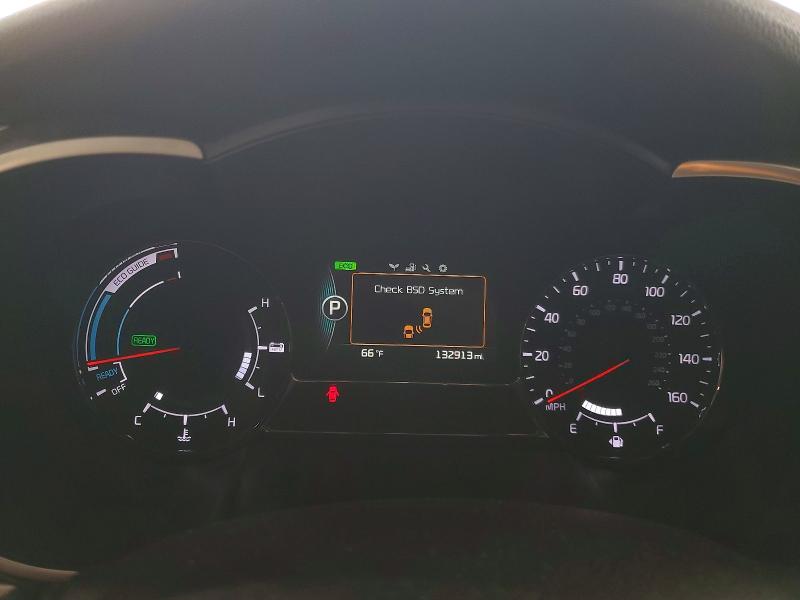 Photo 9 from auction – 2014 KIA OPTIMA with VIN KNAGN4AD7E5070823