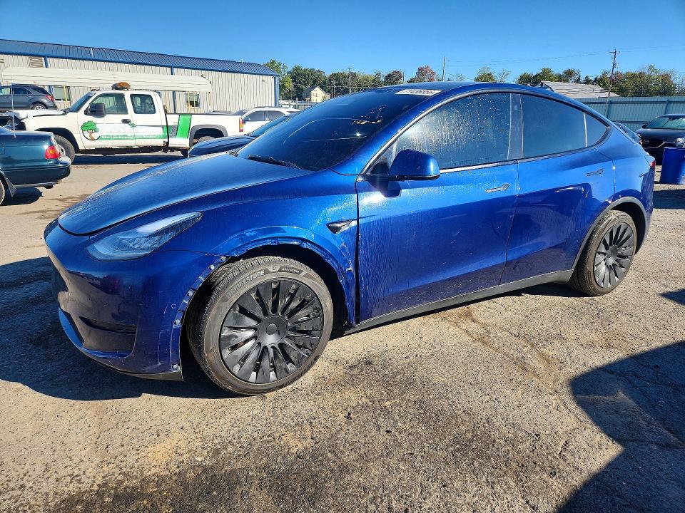 Снимка 1 от търг – 2021 TESLA MODEL Y с VIN 5YJYGDEE5MF117798