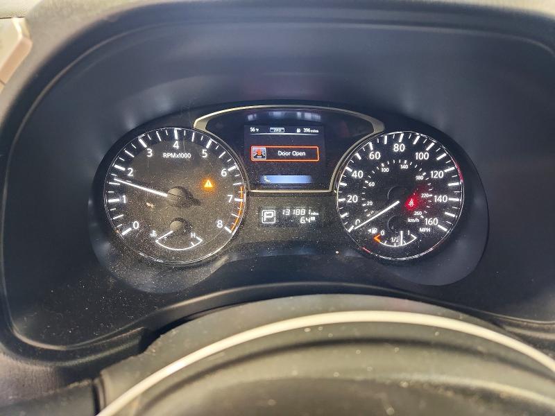 Снимка 9 от търг – 2015 NISSAN PATHFINDER с VIN 5N1AR2MM1FC713088