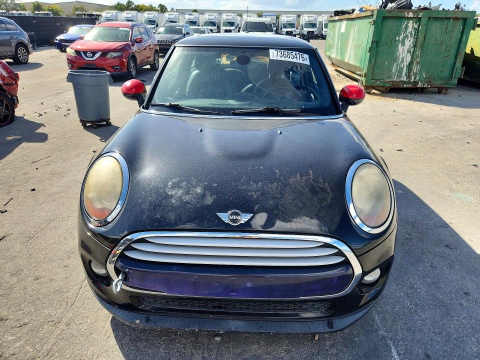 Снимка 5 от търг – 2015 MINI COOPER с VIN WMWXM5C56FT938368