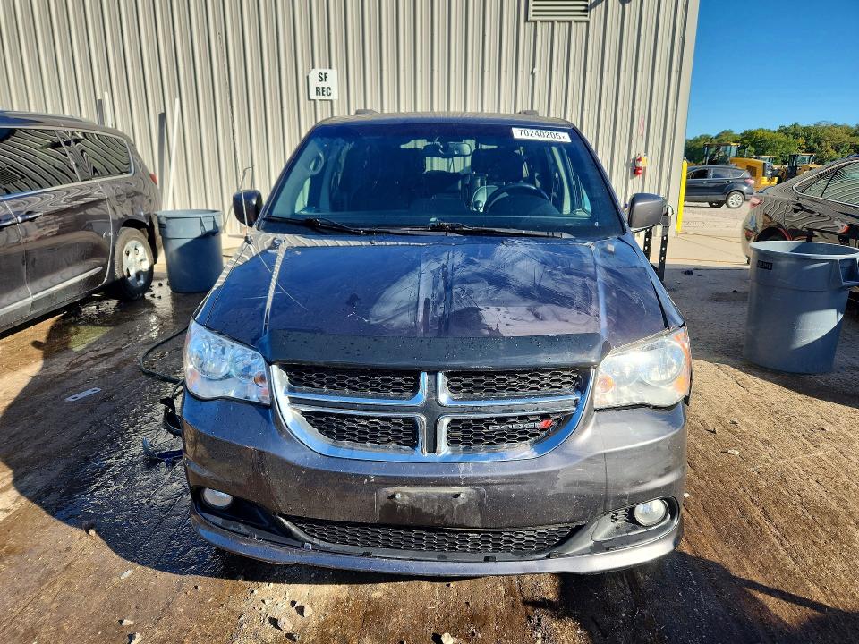 Photo 5 from auction – 2017 DODGE GRAND CARAVAN with VIN 2C4RDGCG3HR818157