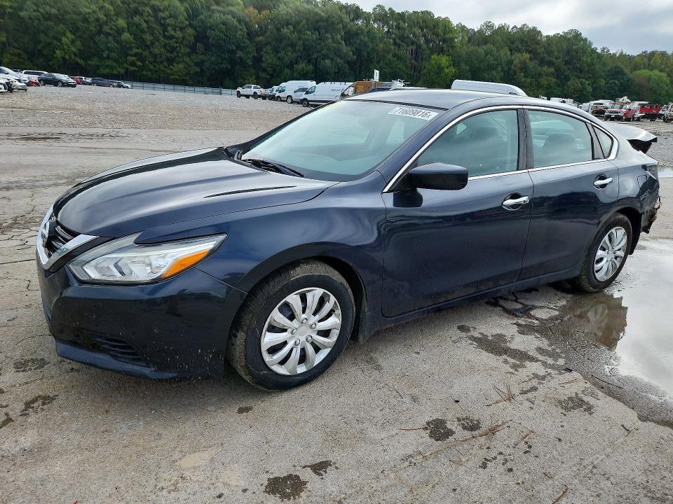NISSAN ALTIMA 2018 with VIN 1N4AL3AP4JC116364 - Photo from auction