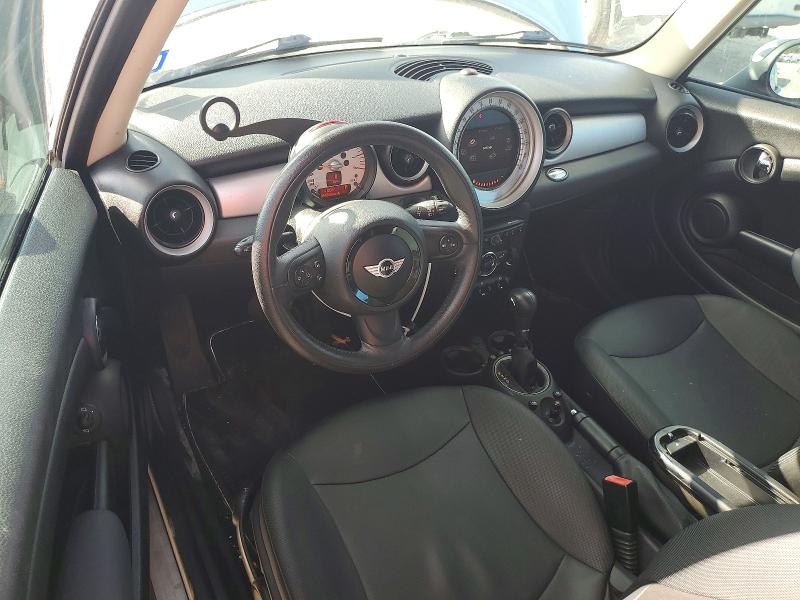 Zdjęcie 8 z aukcji – 2012 MINI COOPER z VIN WMWSU3C59CT263223