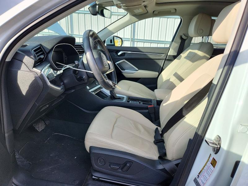 Снимка 7 от търг – 2019 AUDI Q3 с VIN WA1EECF3XK1067979