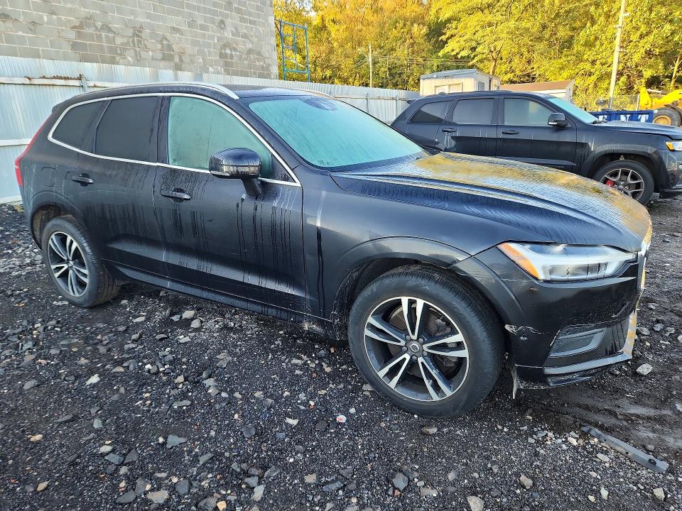 Foto 4 de la subasta – 2019 VOLVO XC60 con VIN YV4A22RK8K1345995