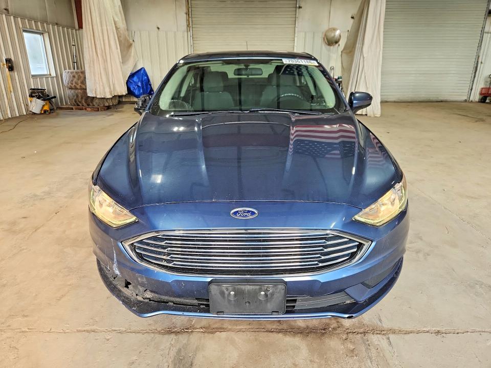 Photo 5 from auction – 2018 FORD FUSION with VIN 3FA6P0LU1JR159900