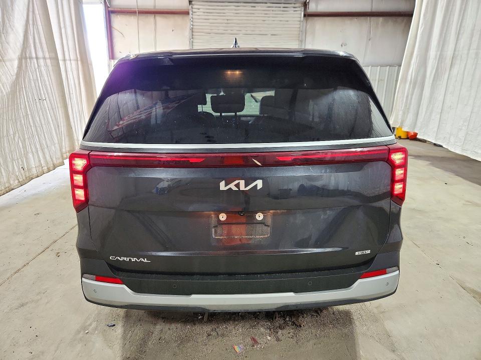Photo 6 from auction – 2027 KIA CARNIVAL with VIN KNDNB5KA7V6191388