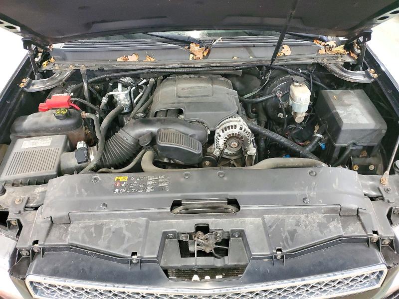 Снимка 12 от търг – 2014 CHEVROLET SUBURBAN с VIN 1GNSKKE76ER128953