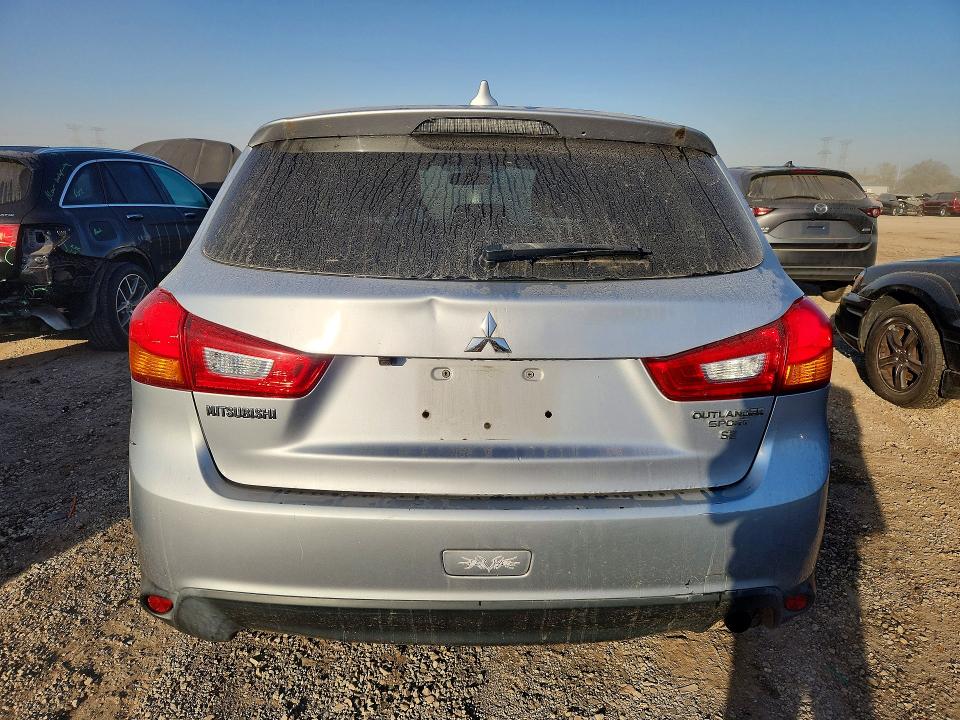 Снимка 6 от търг – 2017 MITSUBISHI OUTLANDER SPORT с VIN JA4AP3AW7HZ048116