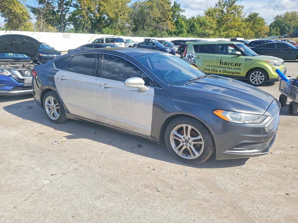 Photo 4 from auction – 2018 FORD FUSION with VIN 3FA6P0H70JR104227