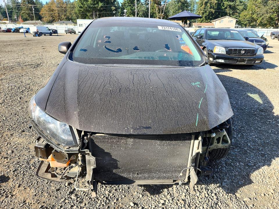 Снимка 5 от търг – 2013 HONDA CIVIC с VIN 2HGFB2F5XDH582758