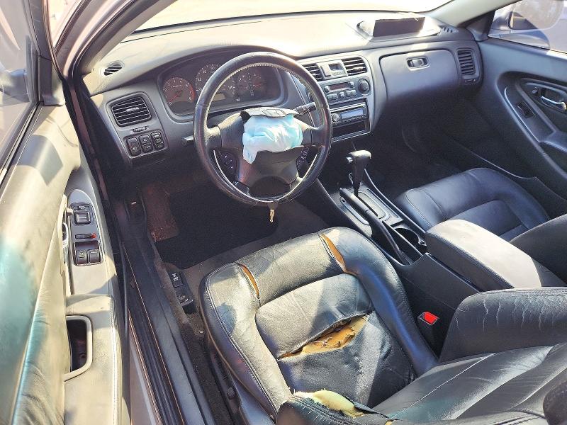 Снимка 8 от търг – 2002 HONDA ACCORD с VIN 1HGCG22572A029216