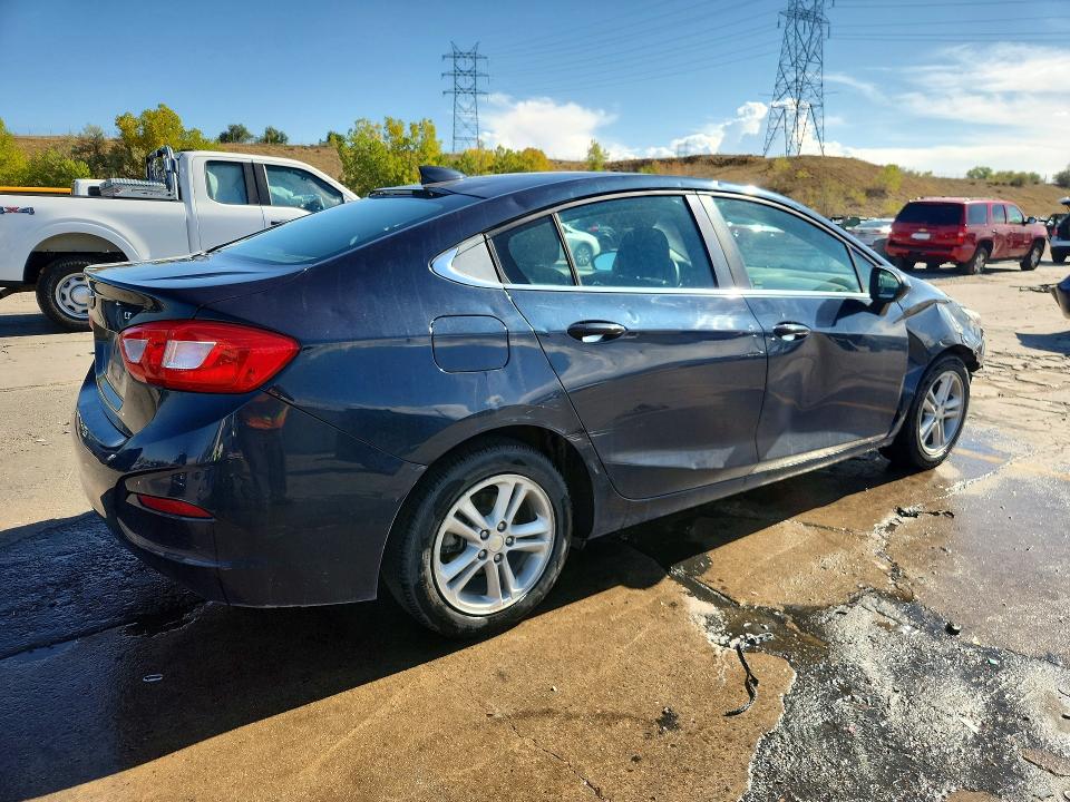 Снимка 3 от търг – 2016 CHEVROLET CRUZE с VIN 1G1BE5SM8G7286682