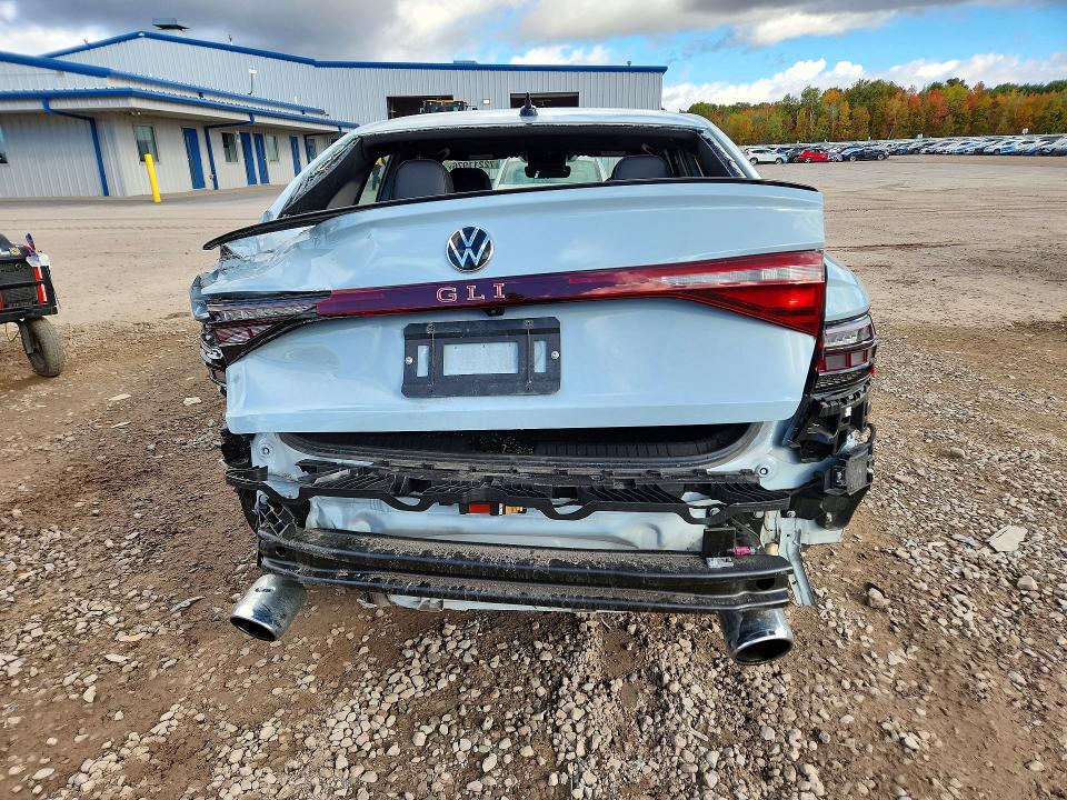 Снимка 6 от търг – 2025 VOLKSWAGEN JETTA с VIN 3VW1T7BU5SM047073
