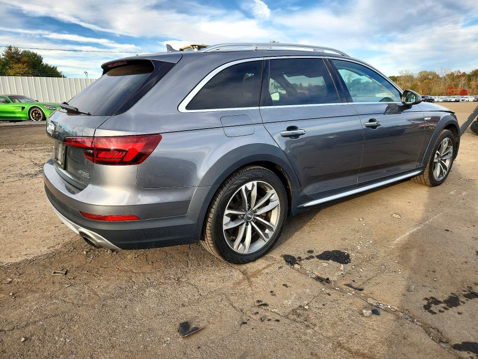 Снимка 3 от търг – 2019 AUDI A4 ALLROAD с VIN WA17NAF4XKA009991