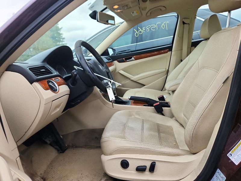 Снимка 7 от търг – 2012 VOLKSWAGEN PASSAT с VIN 1VWBP7A35CC097430