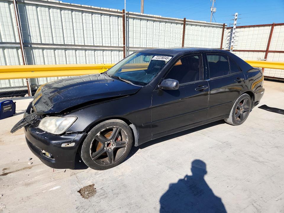 LEXUS IS 300 2002 с VIN JTHBD192520060039 - Фото с аукциона