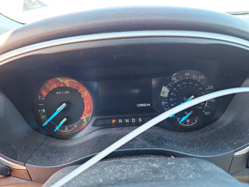 Снимка 9 от търг – 2016 FORD FUSION с VIN 1FA6P0H7XG5111164