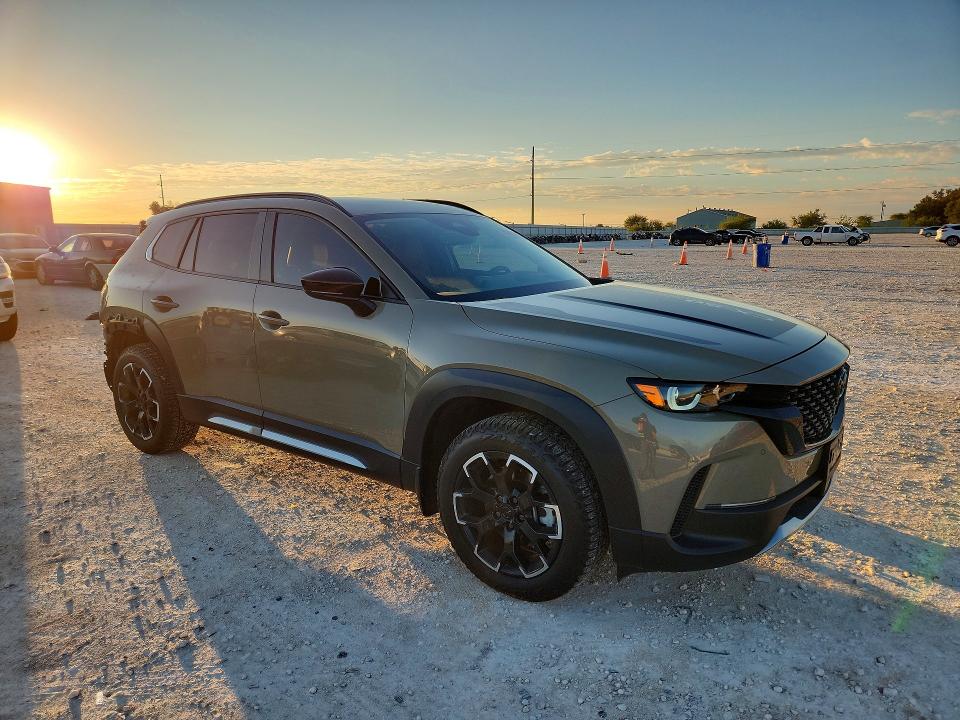 Снимка 4 от търг – 2026 MAZDA CX-50 с VIN 7MMVABXY4TN458948