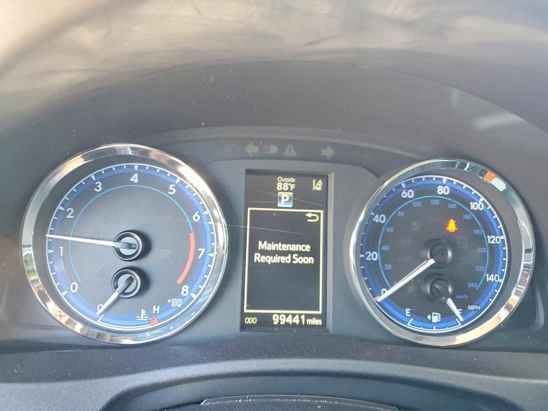 Снимка 9 от търг – 2019 TOYOTA COROLLA с VIN 2T1BURHE6KC172852