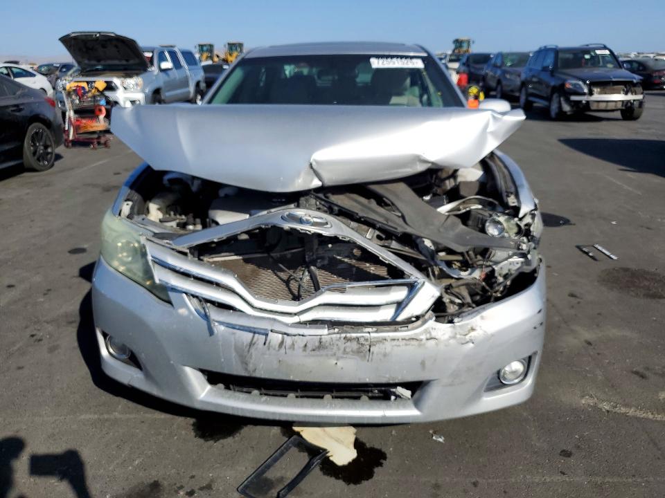 Photo 5 from auction – 2010 TOYOTA CAMRY with VIN 4T1BK3EK3AU106477