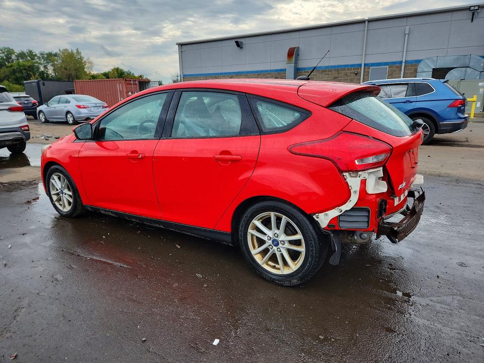 Снимка 2 от търг – 2015 FORD FOCUS с VIN 1FADP3K21FL212996