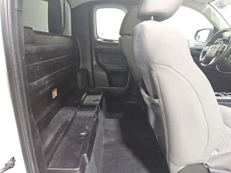 Photo 10 from auction – 2022 TOYOTA TACOMA with VIN 3TYRX5GN4NT061099