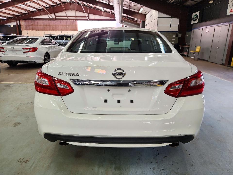 Photo 6 from auction – 2016 NISSAN ALTIMA with VIN 1N4AL3AP1GN364648