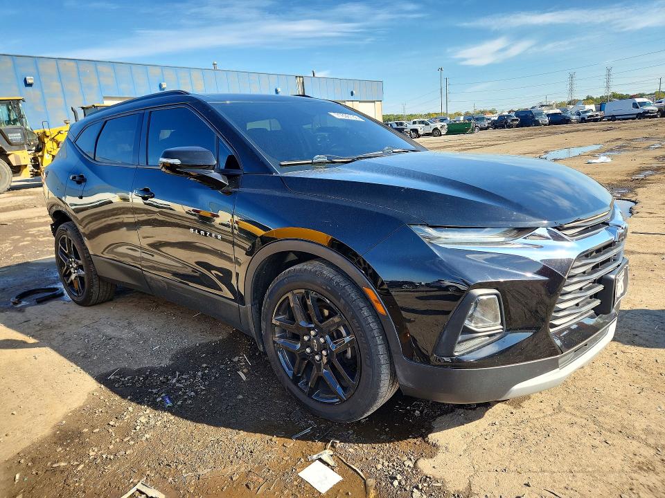 Photo 4 from auction – 2019 CHEVROLET BLAZER with VIN 3GNKBGRS2KS607374