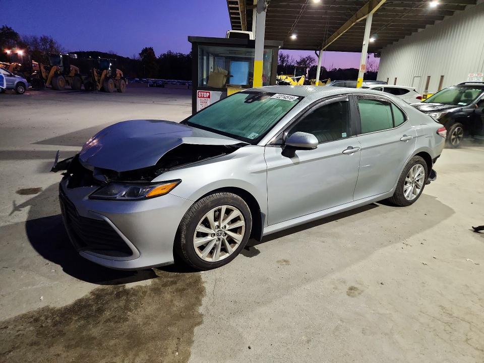 TOYOTA CAMRY 2023 with VIN 4T1C11AK5PU128166 - Photo from auction