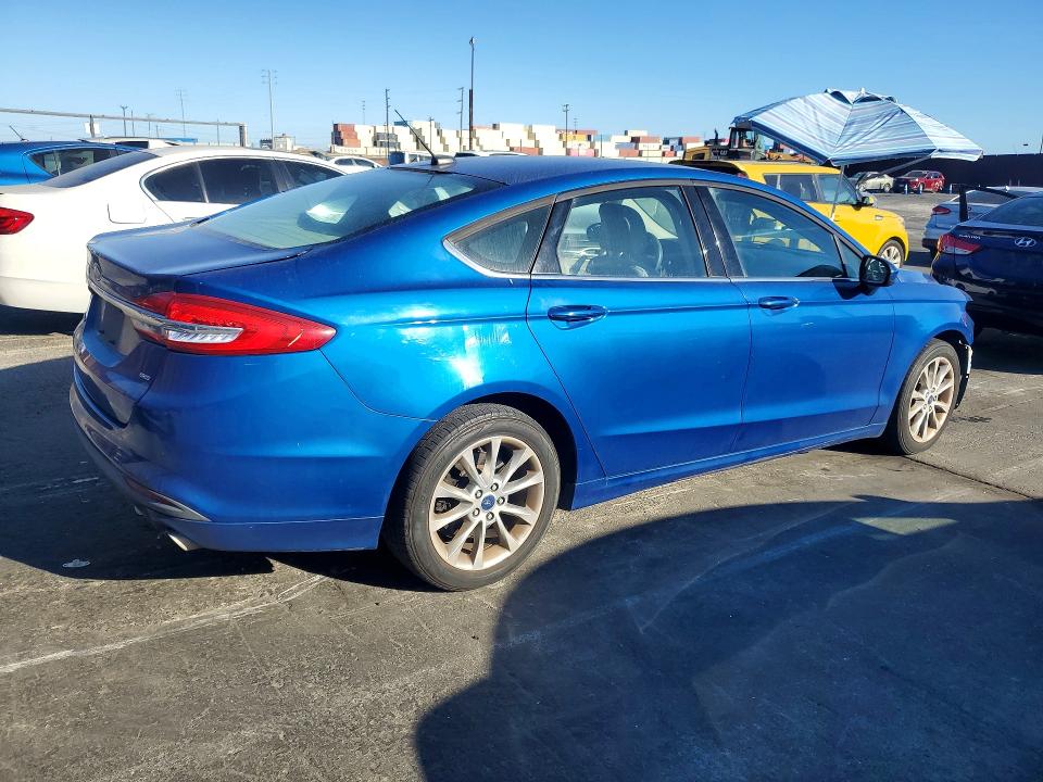 صورة رقم 3 من المزاد - 2017 FORD FUSION مع VIN 3FA6P0H74HR359490