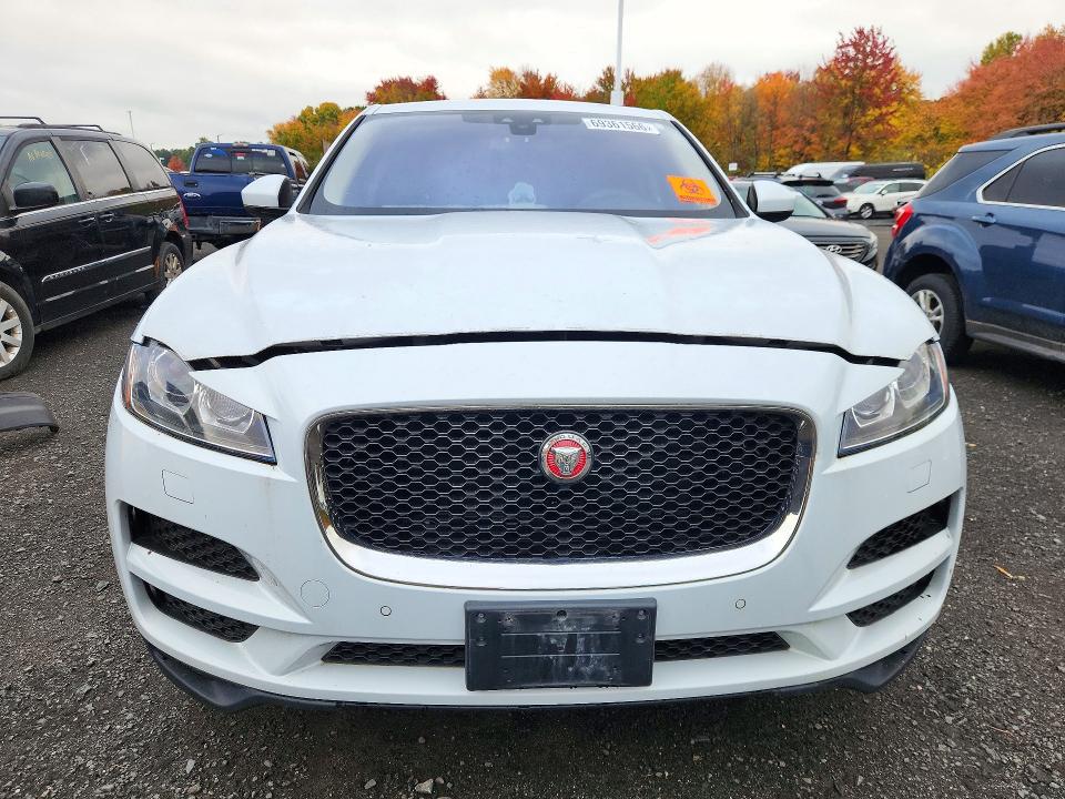 Foto 5 de la subasta – 2017 JAGUAR F-PACE con VIN SADCJ2BV5HA063961