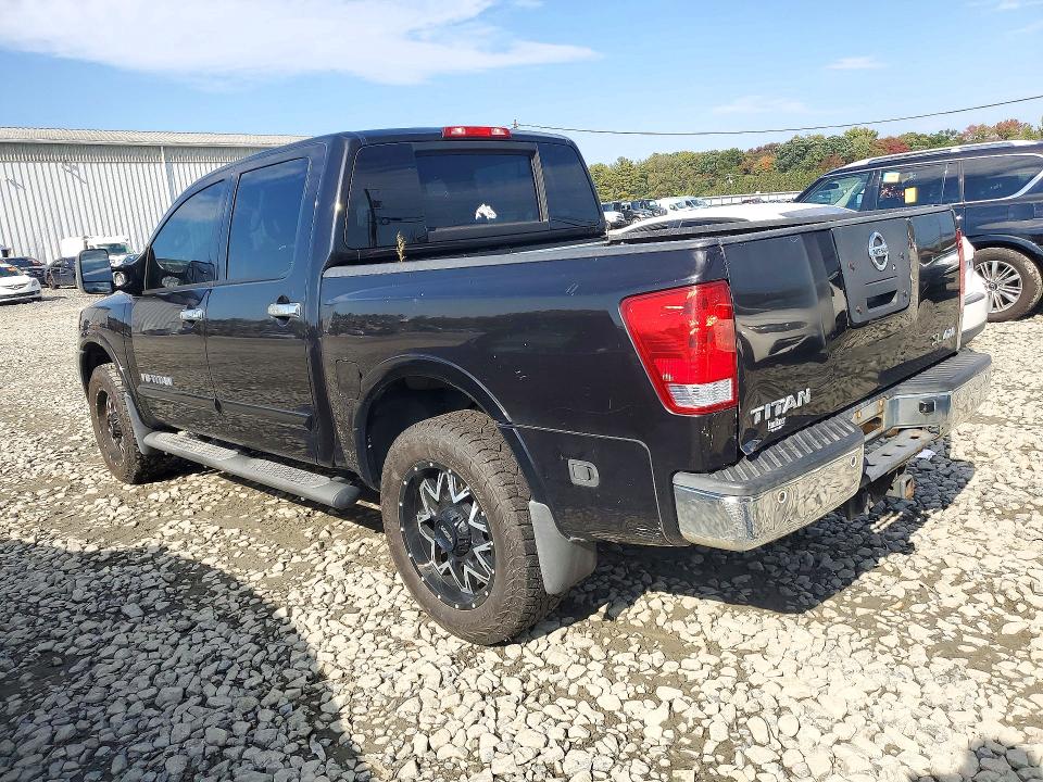 Снимка 2 от търг – 2012 NISSAN TITAN с VIN 1N6AA0EC7CN305813