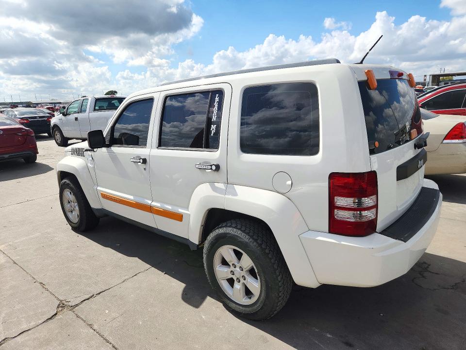 Снимка 2 от търг – 2010 JEEP LIBERTY с VIN 1J4PP2GK1AW132545