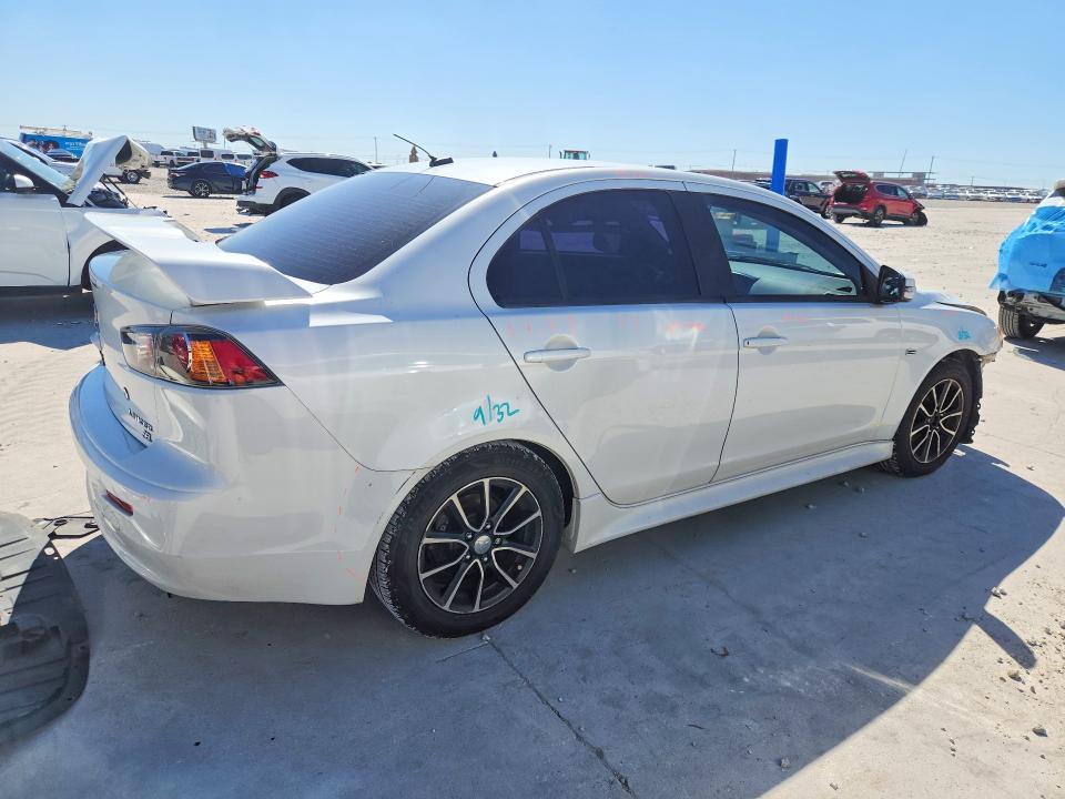 صورة رقم 3 من المزاد - 2016 MITSUBISHI LANCER مع VIN JA32V2FW2GU010869