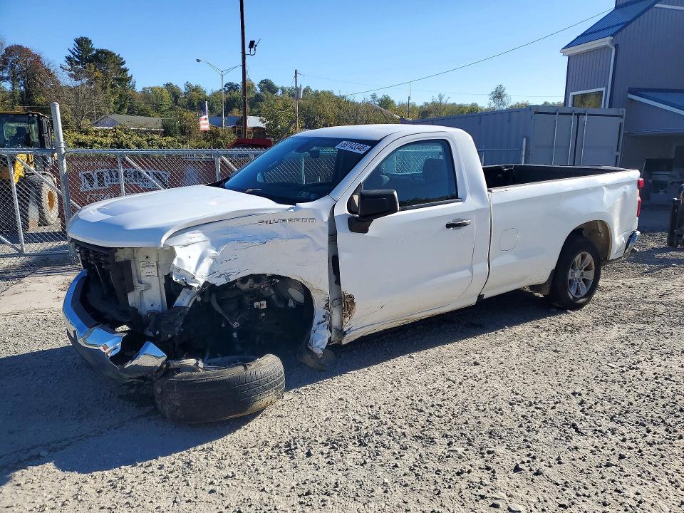 CHEVROLET SILVERADO 2021 with VIN 3GCNWAEF8MG357287 - Photo from auction